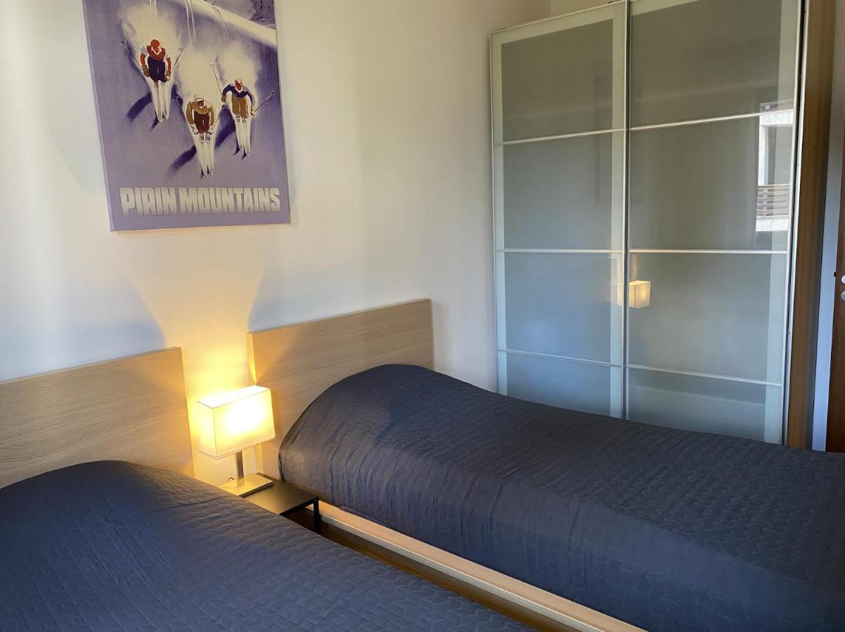 2 Bedroom Apartment Next To Gondola Ski Lift Bansko Bagian luar foto