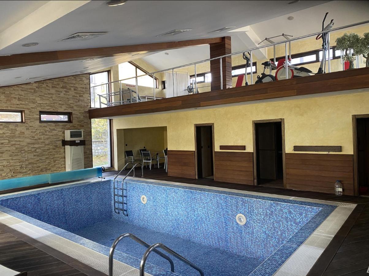 2 Bedroom Apartment Next To Gondola Ski Lift Bansko Bagian luar foto